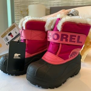 Sorel Kids Snow Commander NWT/Box